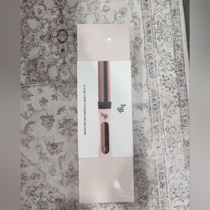 Lange Curling Wand in Soft Pink